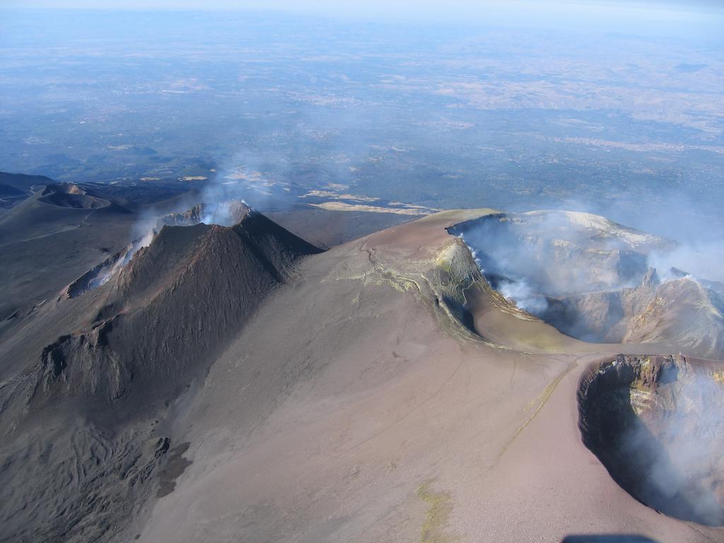 Etna Holiday Home Nicolosi Buitenkant foto