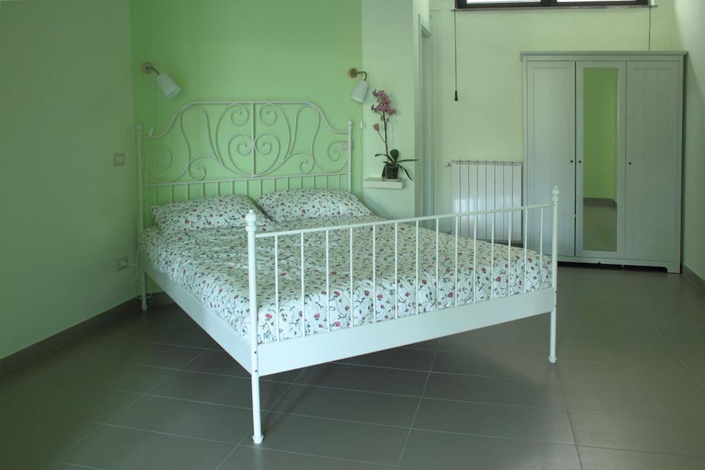 Etna Holiday Home Nicolosi Kamer foto